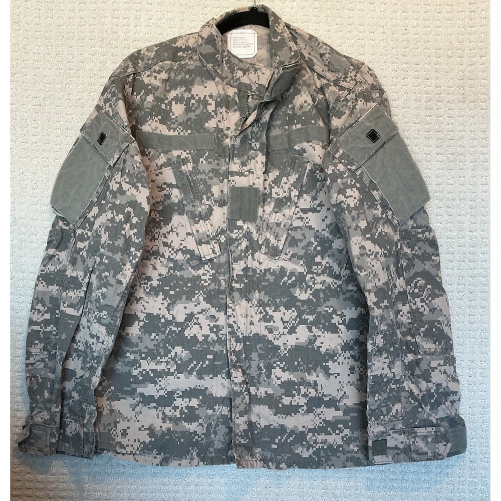 Army Combat FR Jacket SPM100-05-D-0406 Digital Camo Medium American Apparel